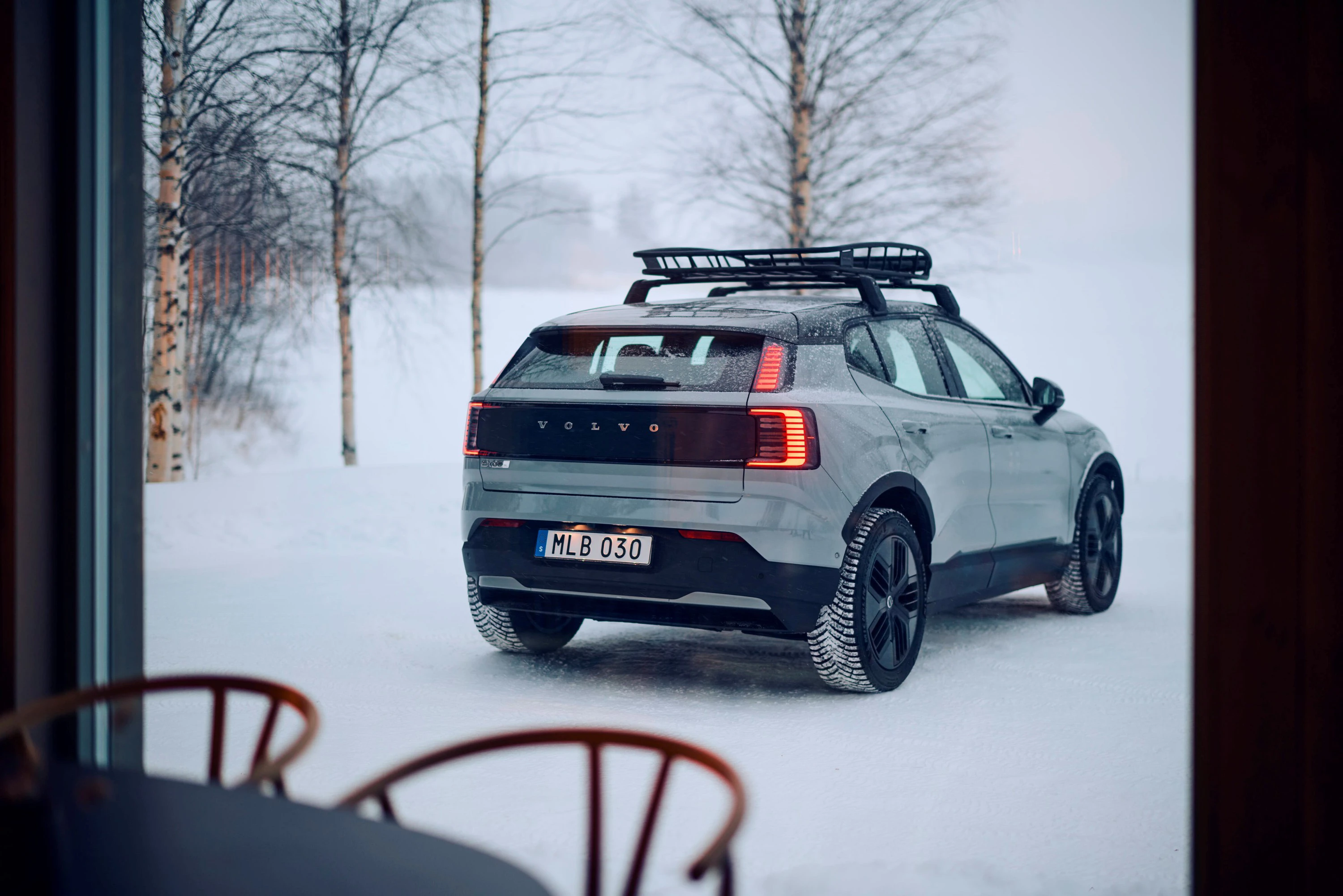 Volvo EX30 Cross Country taillights view