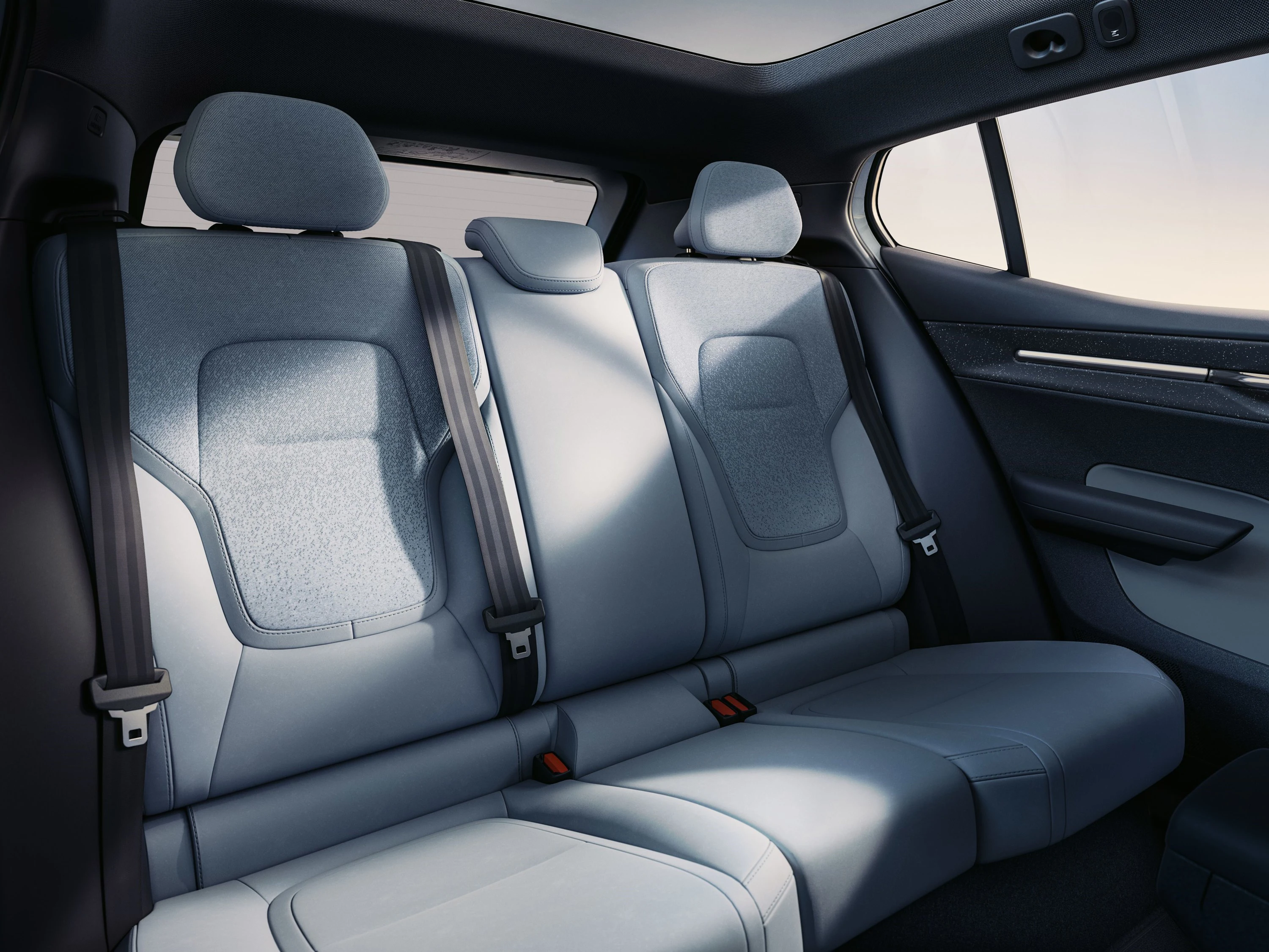 Volvo EX30 P3 Long Range secondrowseats view