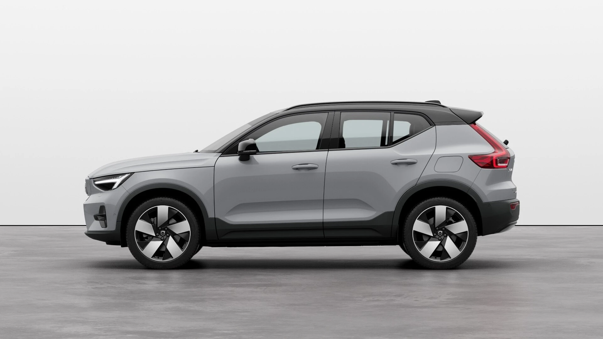 Volvo XC40 Recharge Single Motor ER exterior view