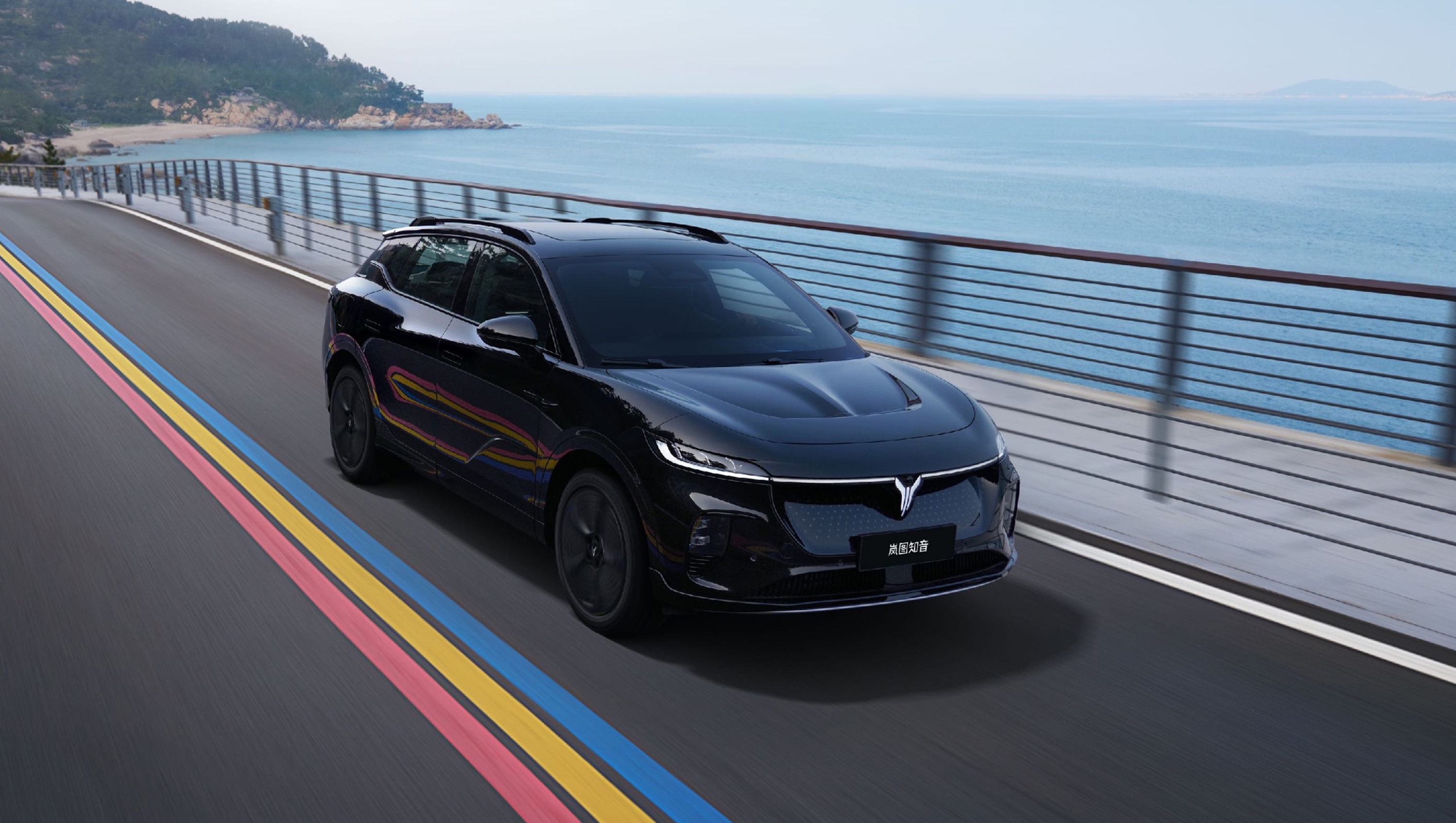 VOYAH Courage AWD electric vehicle exterior