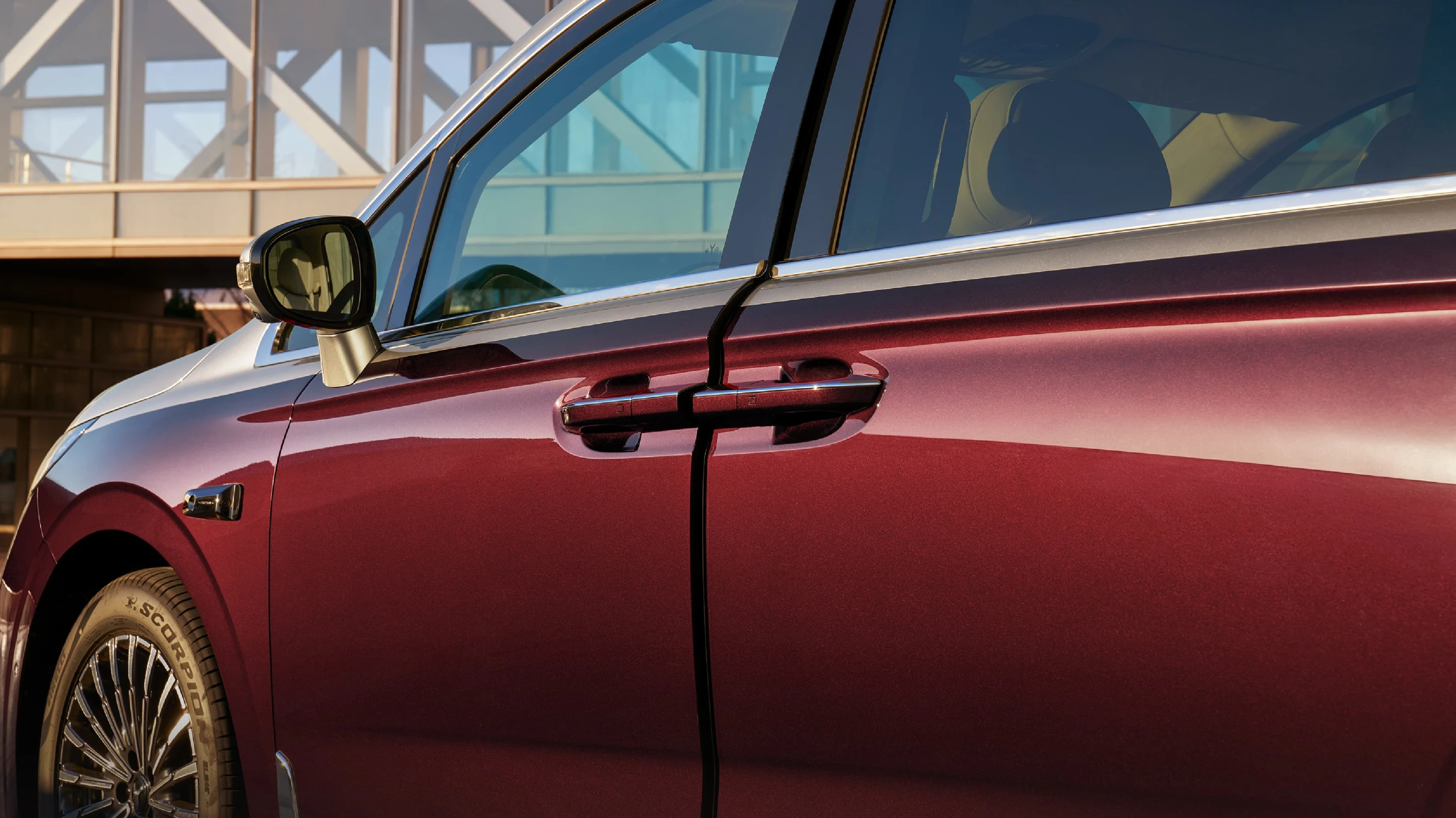 Voyah Dream Ultra Long Range Performance AWD door view