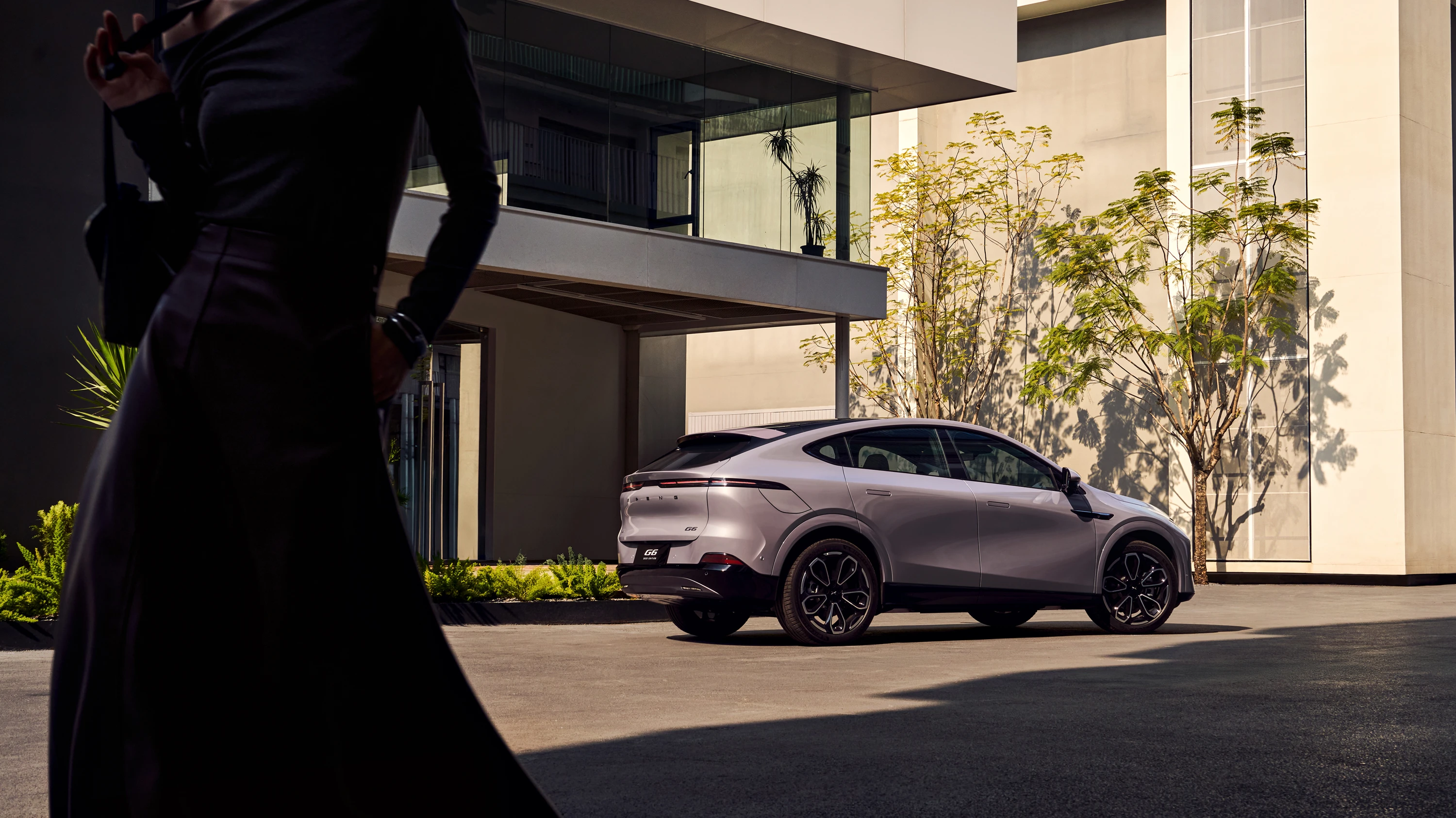 XPENG G6 AWD Performance exterior view