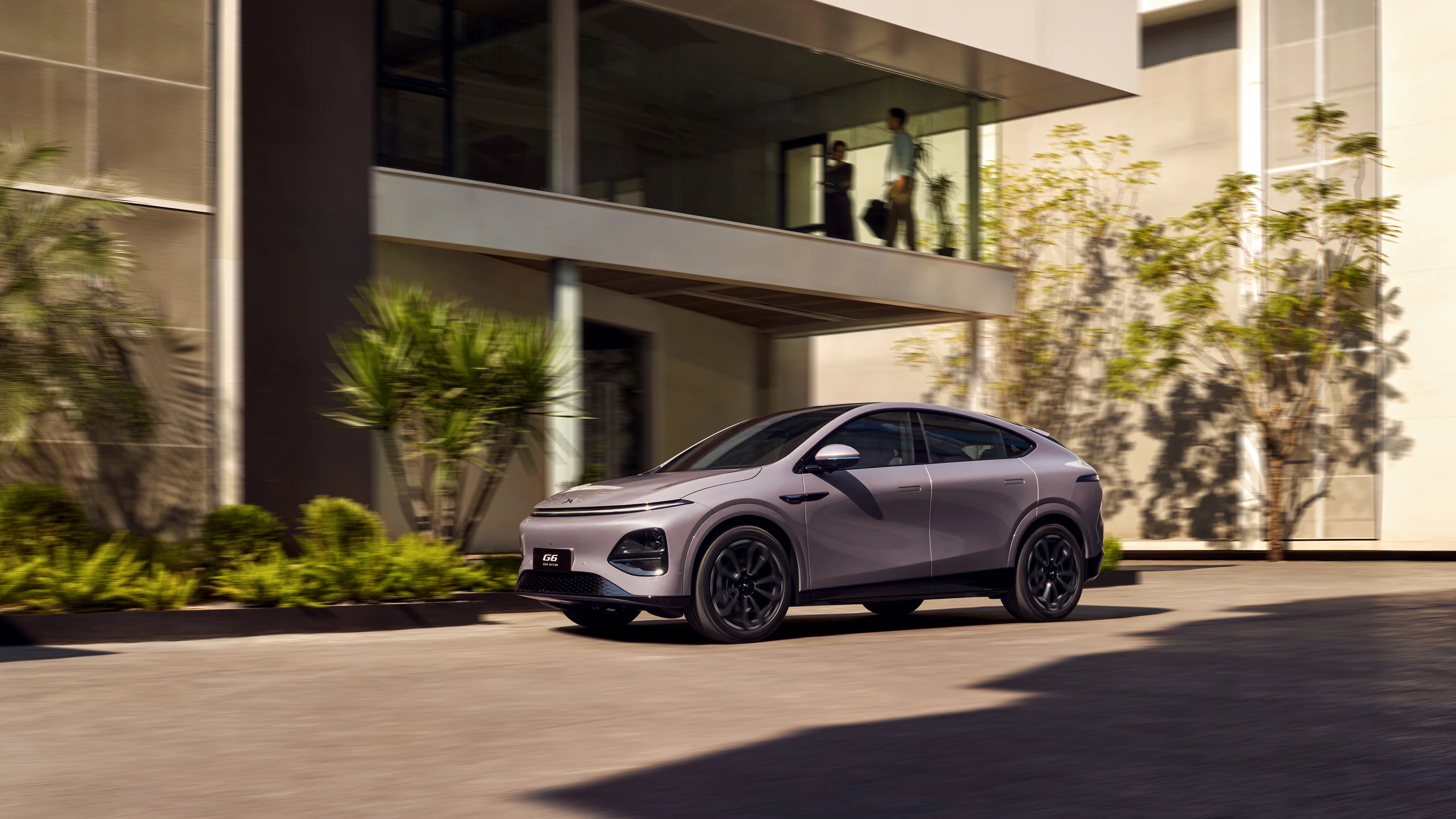 XPENG G6 AWD Performance exterior view