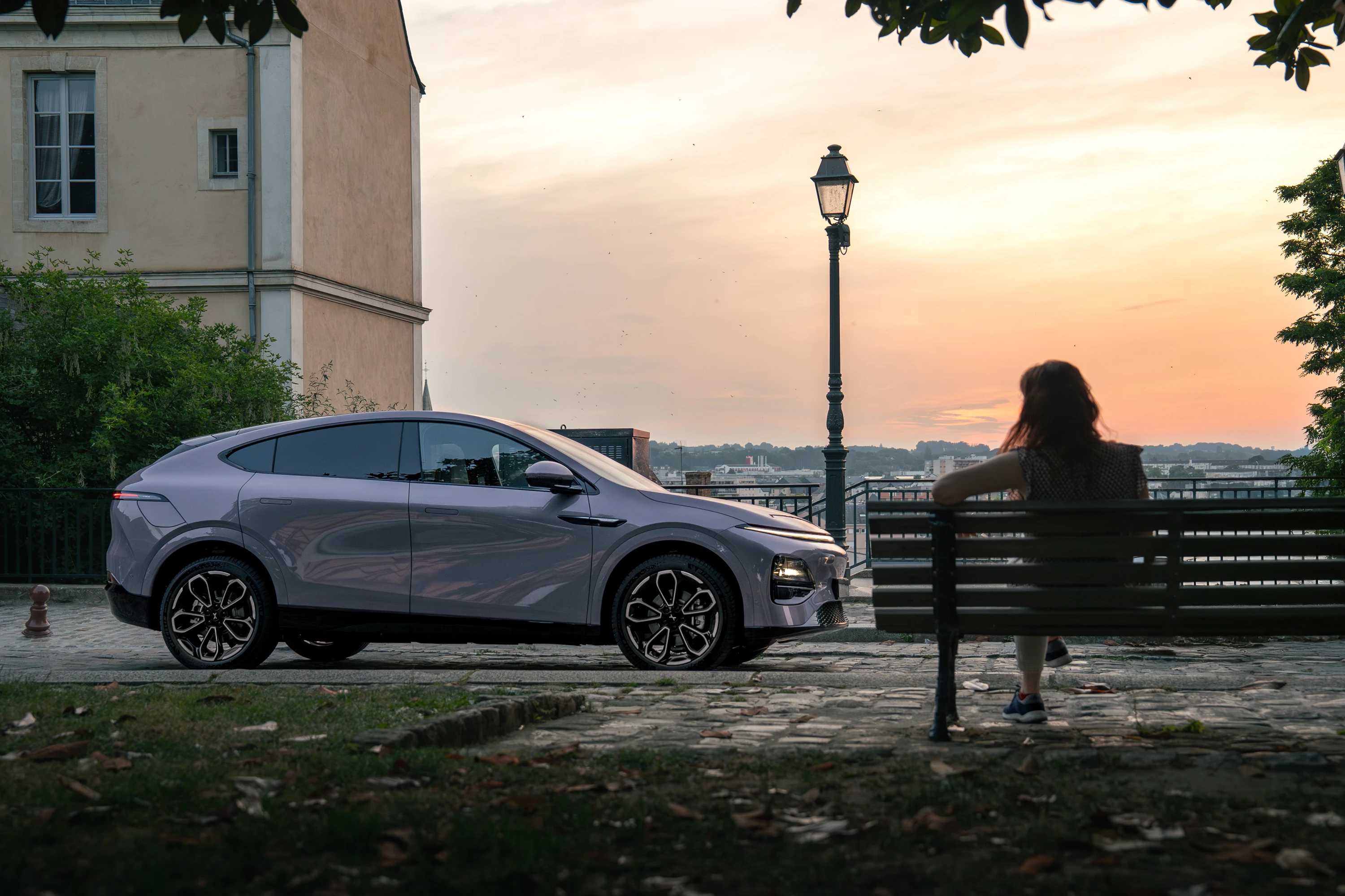 XPENG G6 RWD Long Range exterior view