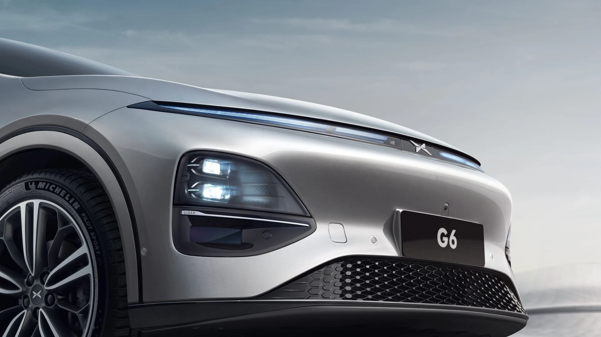 XPENG G6 RWD Long Range headlight view