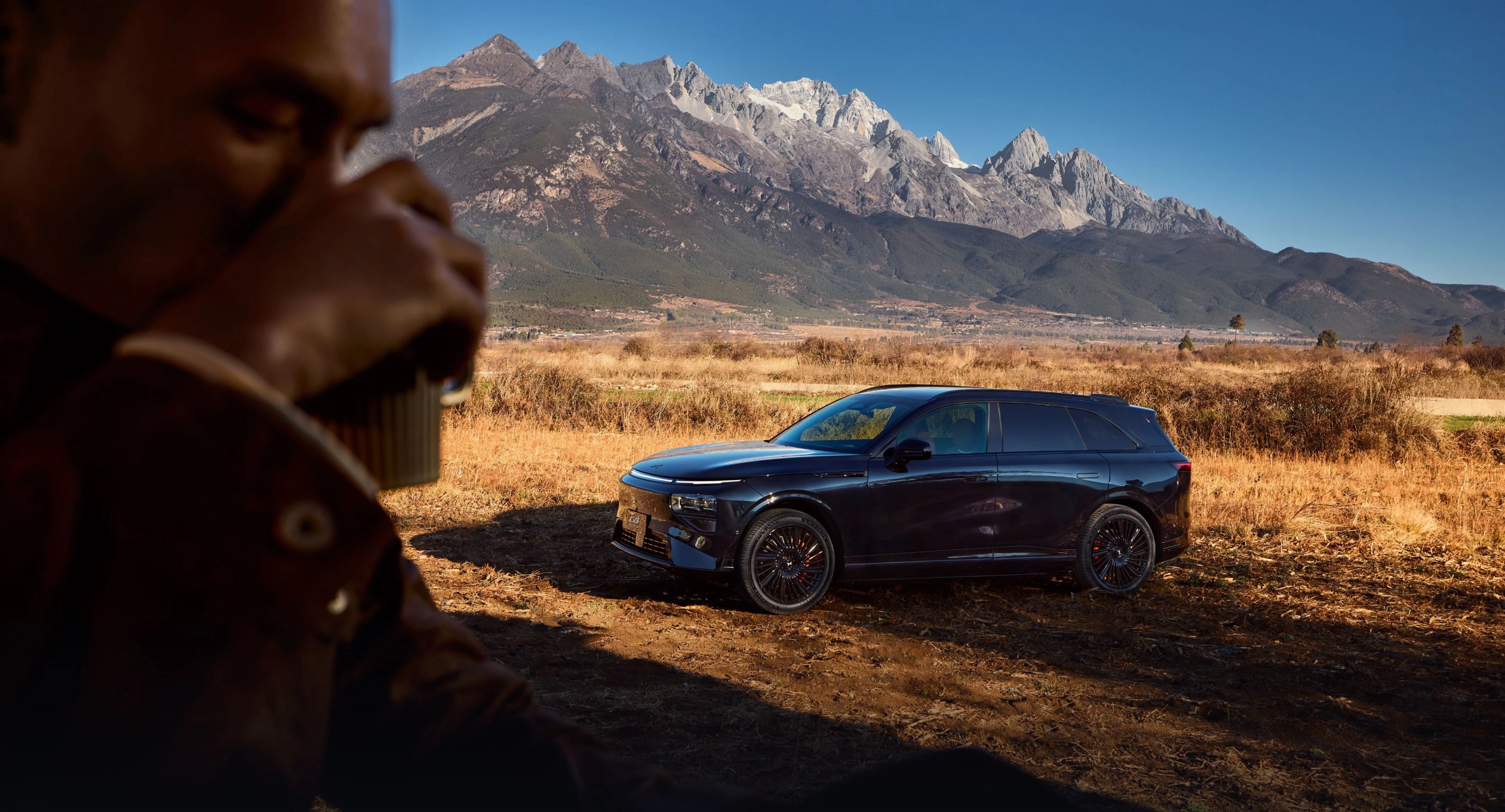 XPENG G9 AWD Performance exterior view