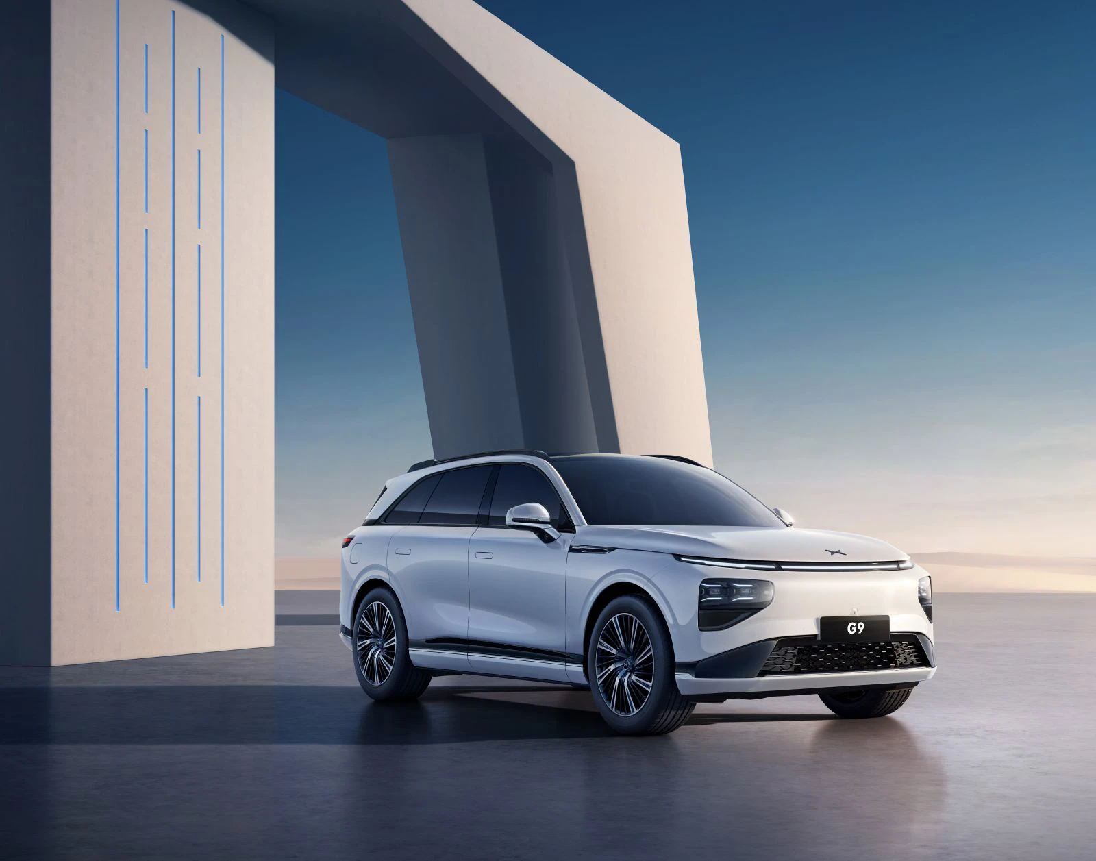 XPENG G9 RWD Long Range exterior view