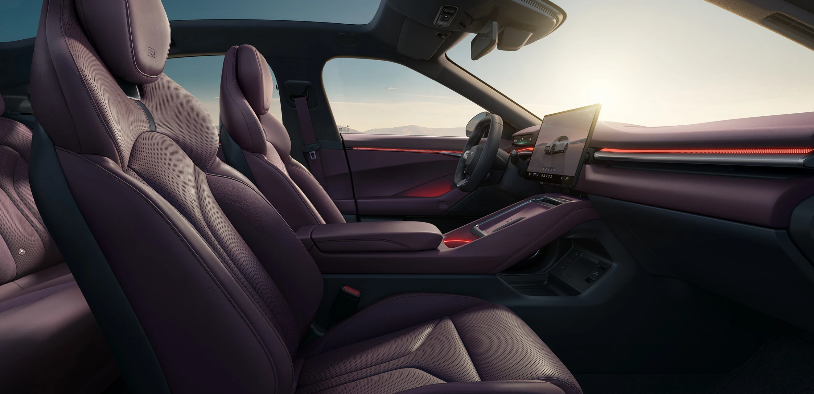XPENG P7 750 AWD Performance frontseats view