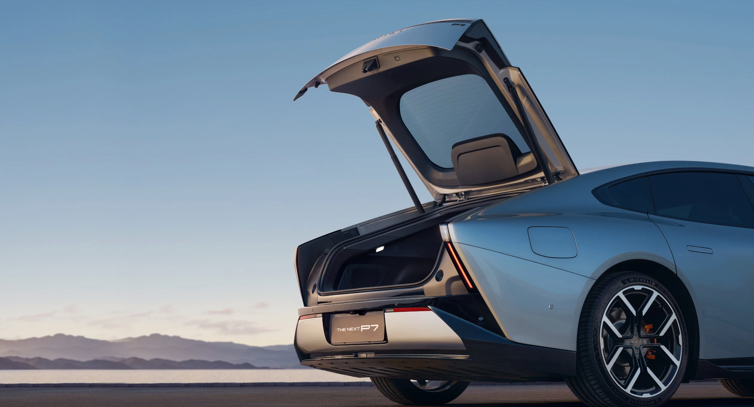 XPENG P7 750 AWD Performance trunk view