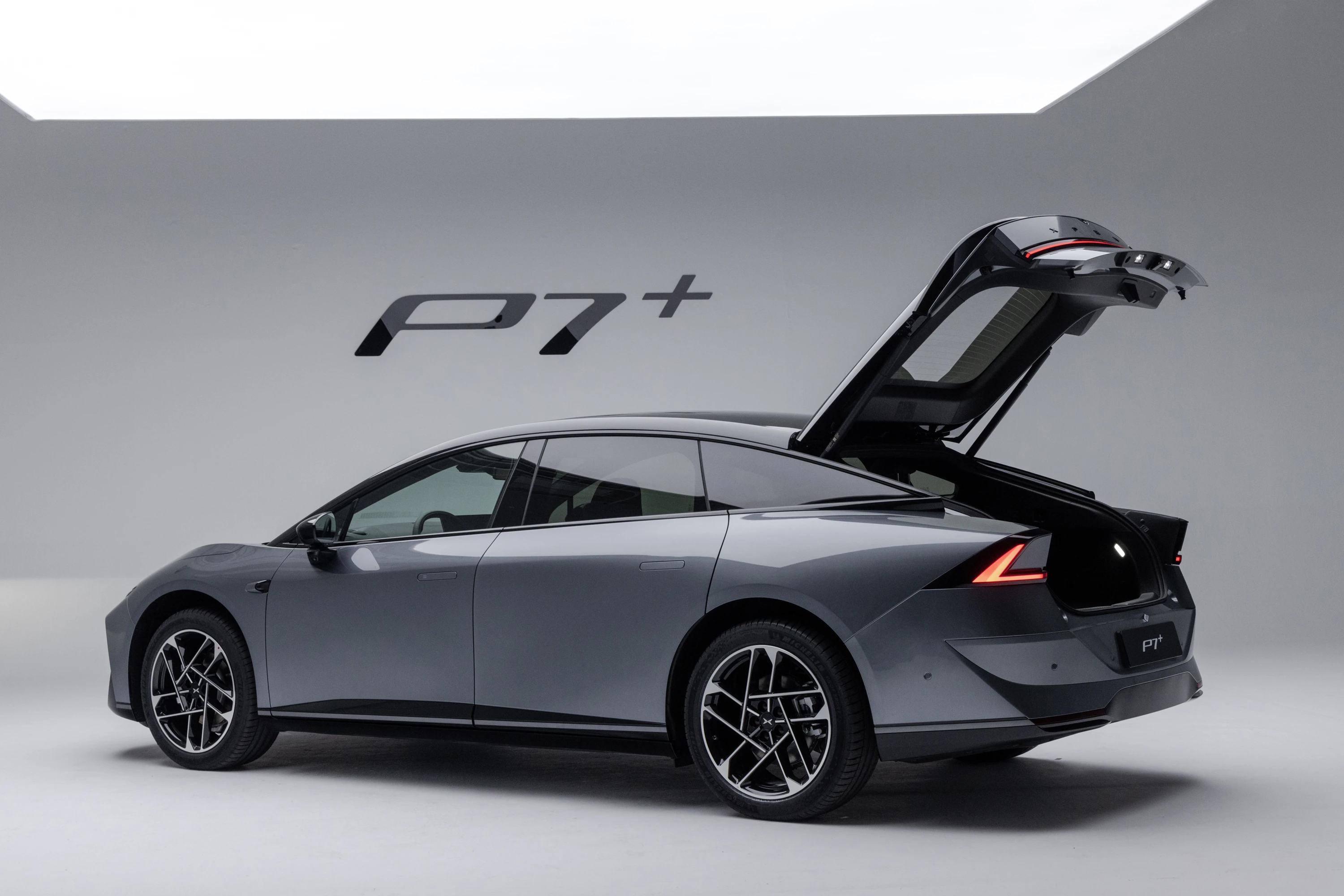 XPENG P7+ 60.7 kWh RWD exterior view
