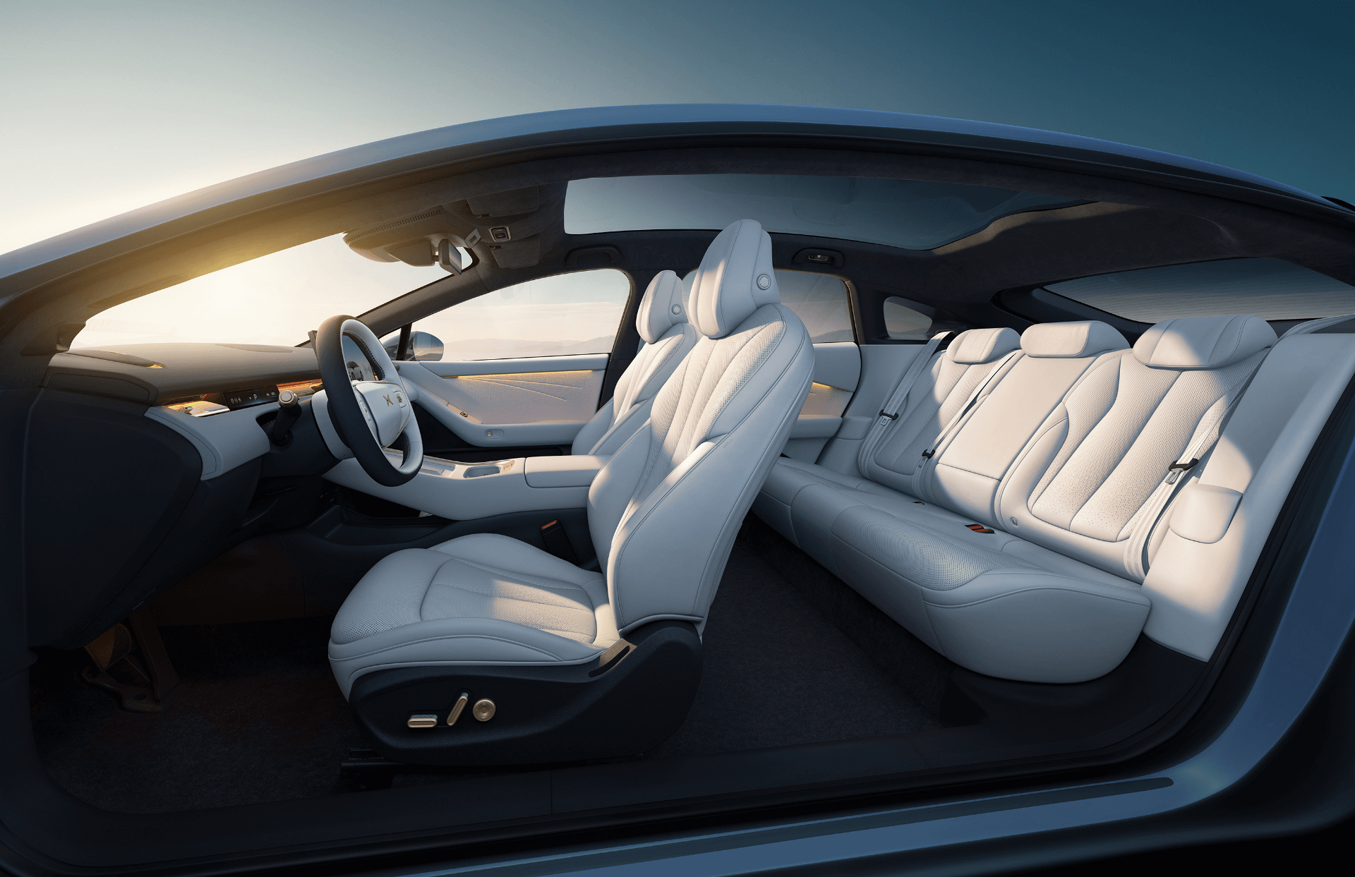 XPENG P7+ 76.3 kWh Long Range RWD interior view