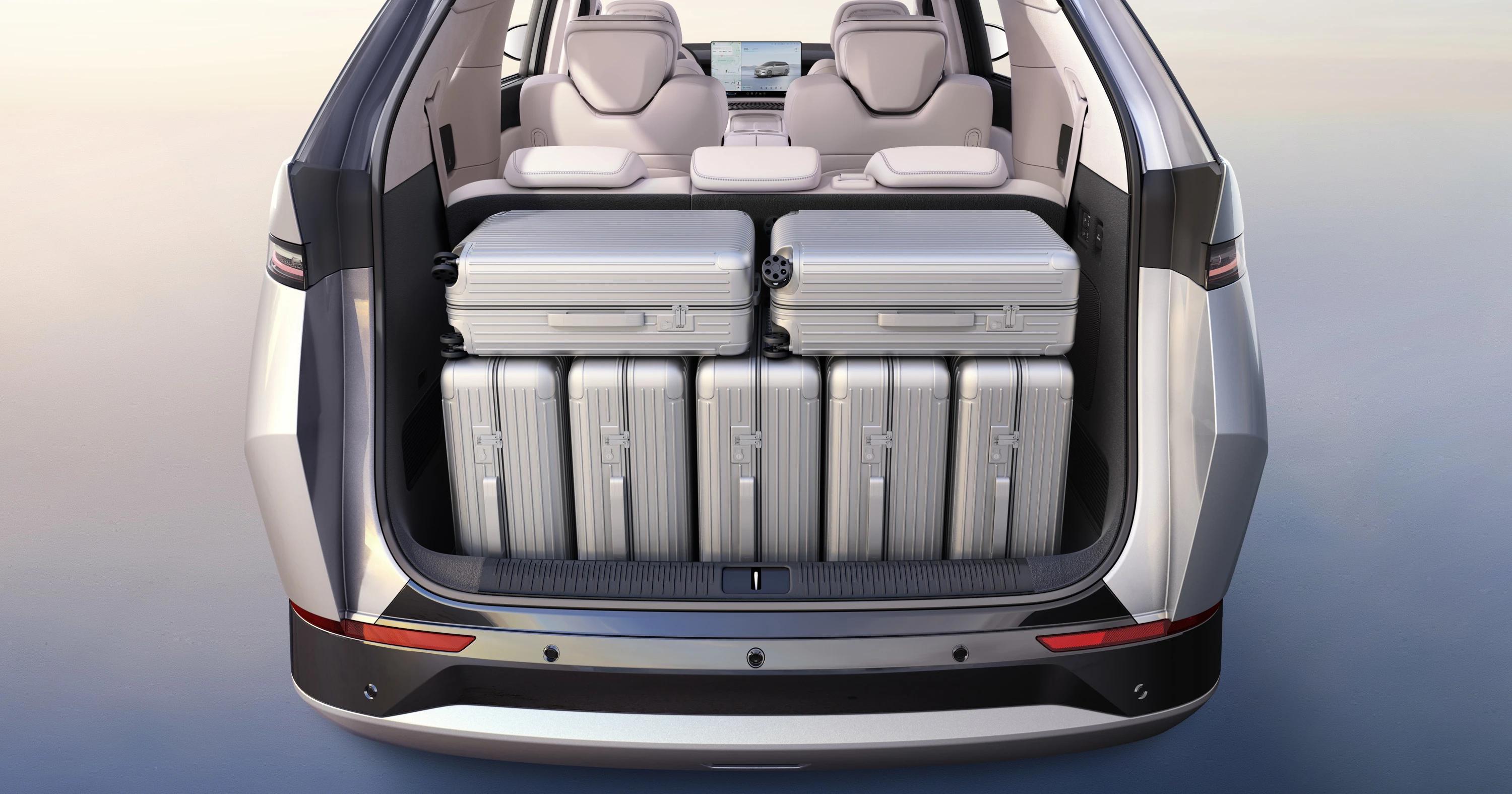 XPENG X9 AWD Performance trunk view