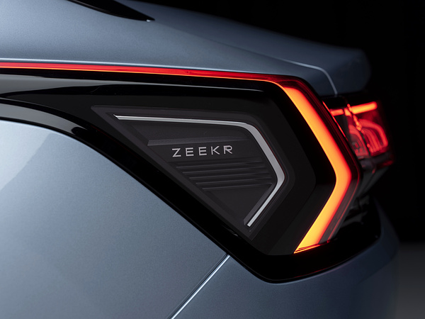 Zeekr 001 Performance AWD rearlights view