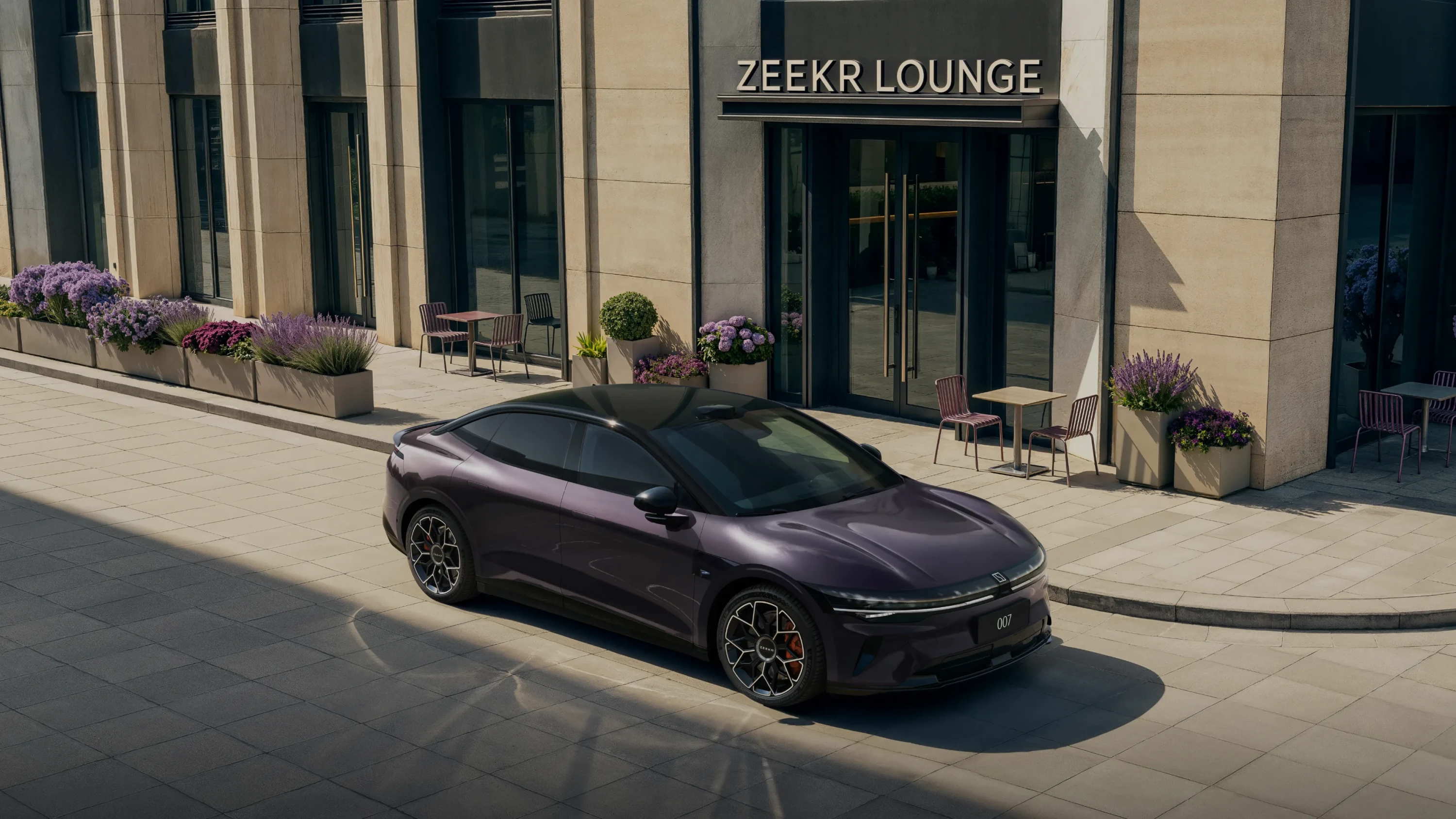 Zeekr 007 75 kWh RWD Max exterior view