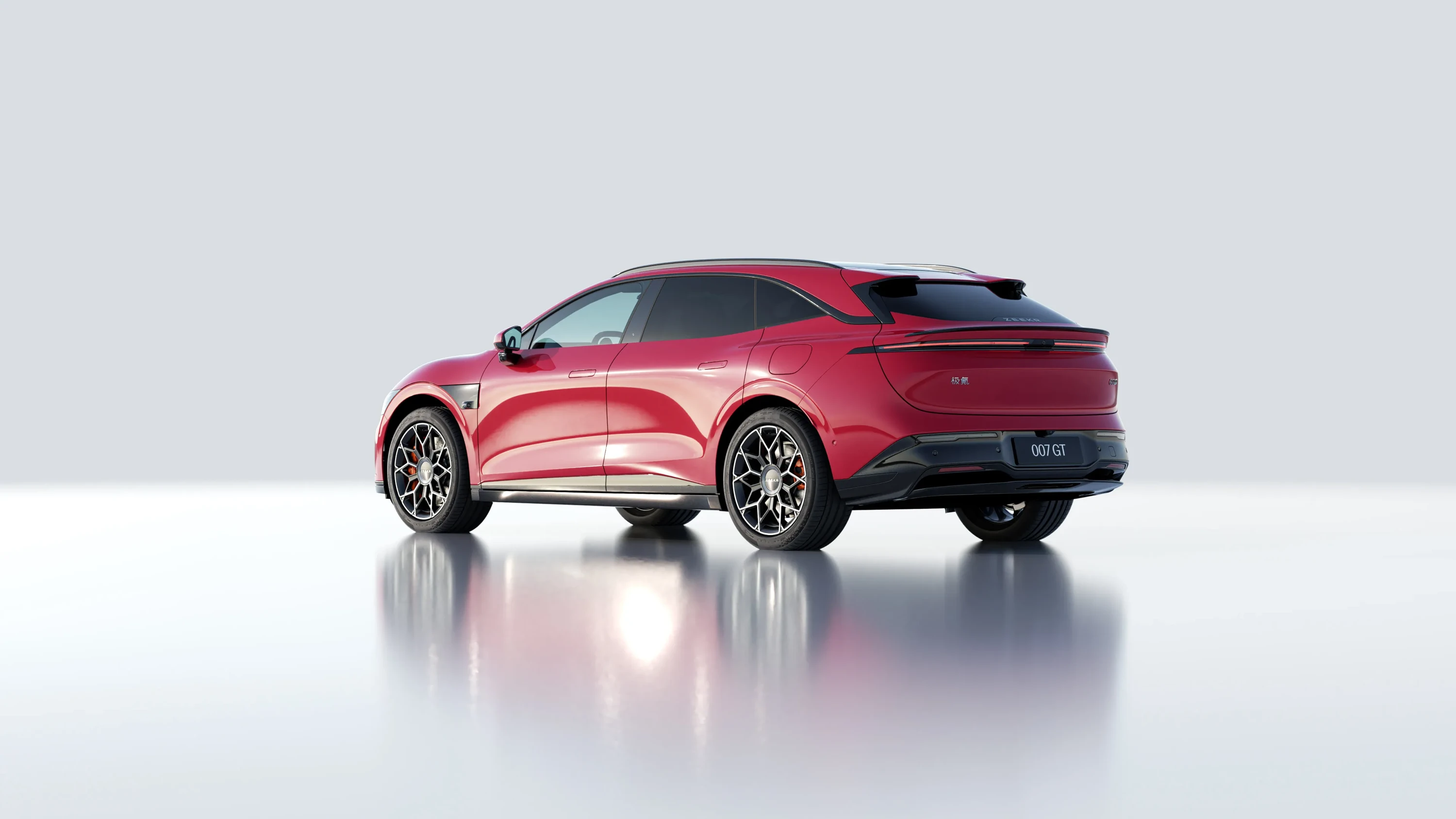 Zeekr 007GT 75 kWh RWD Max exterior view