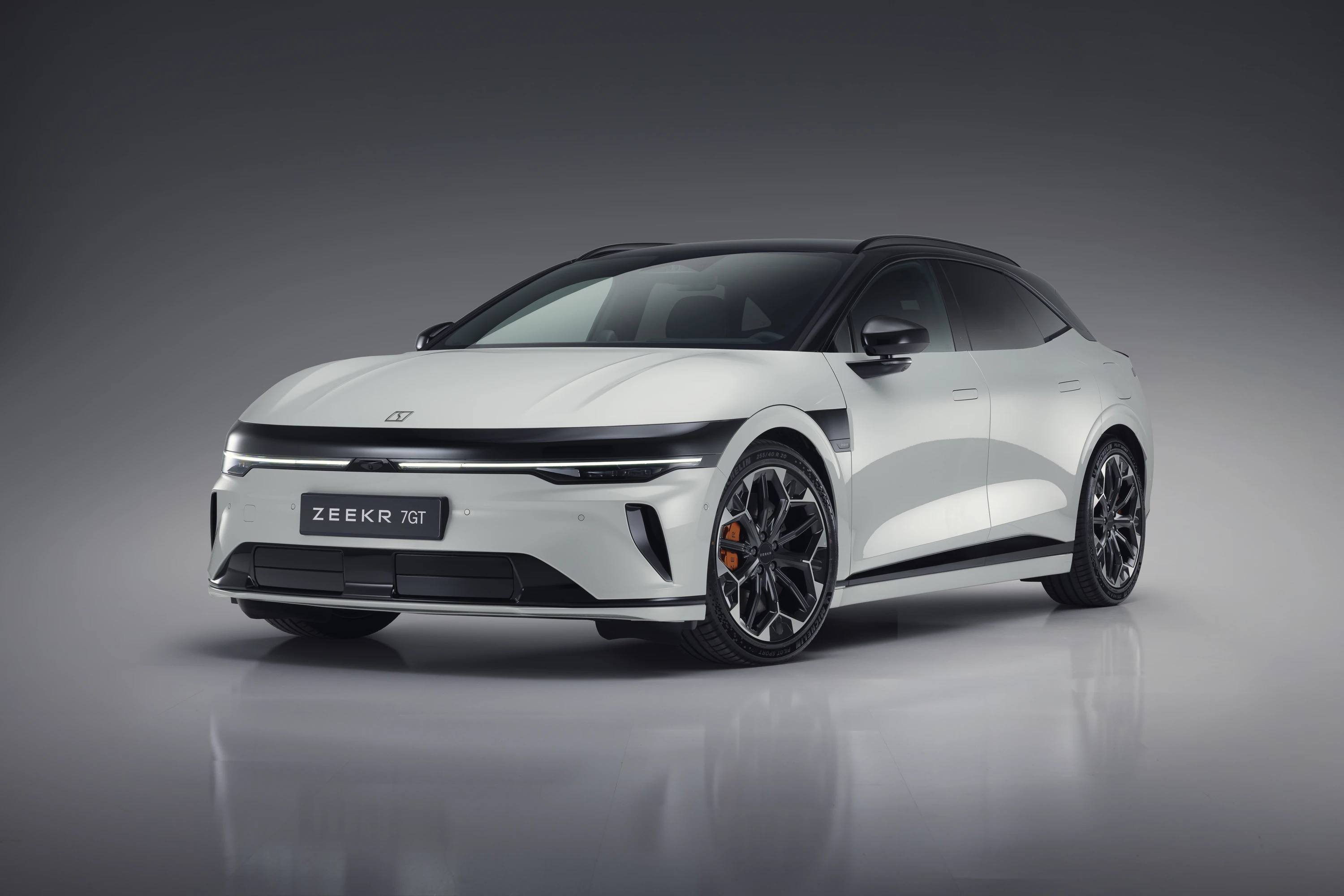 Zeekr 7GT Long Range RWD electric vehicle