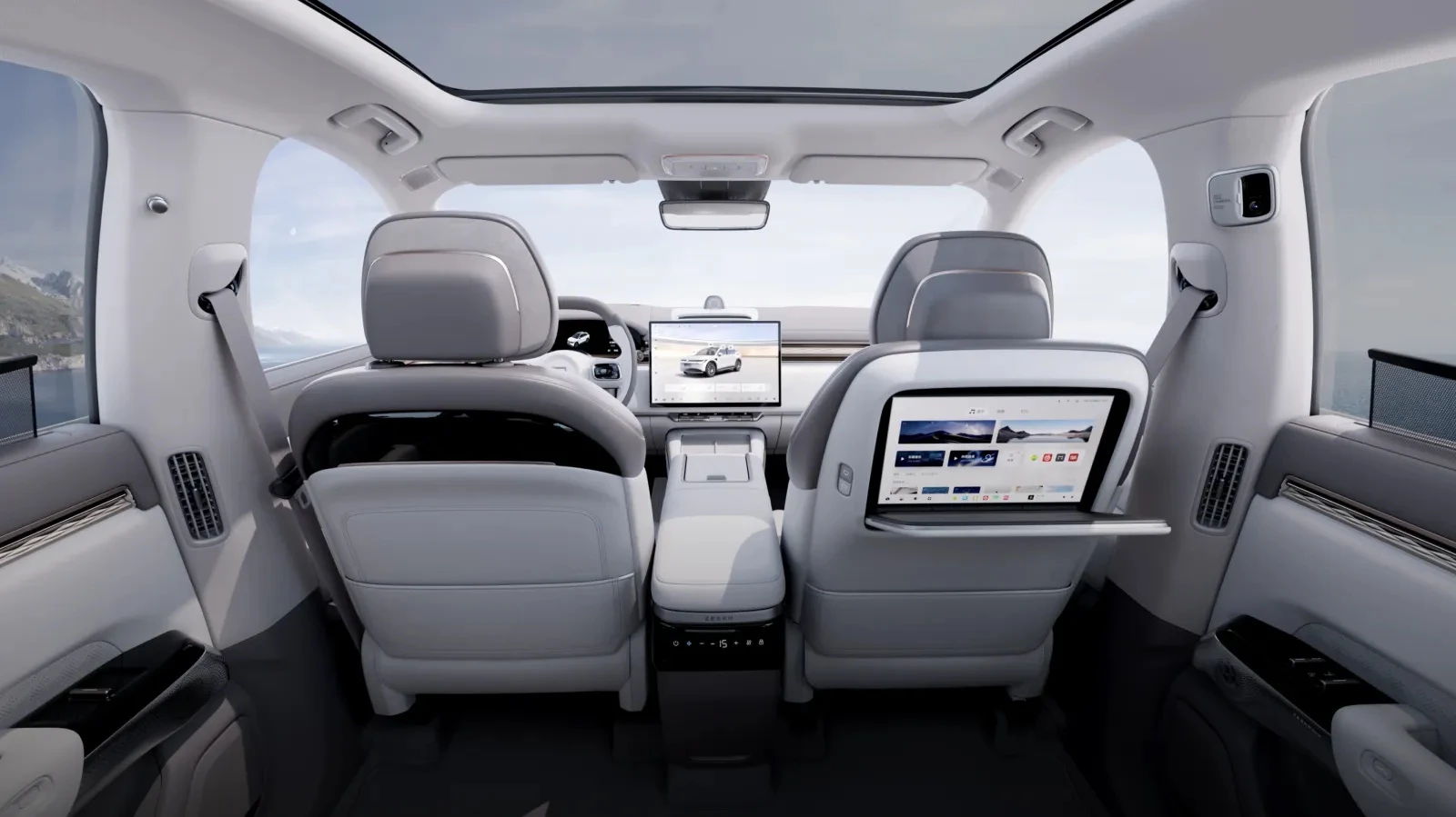Zeekr 7X Long Range AWD interior view