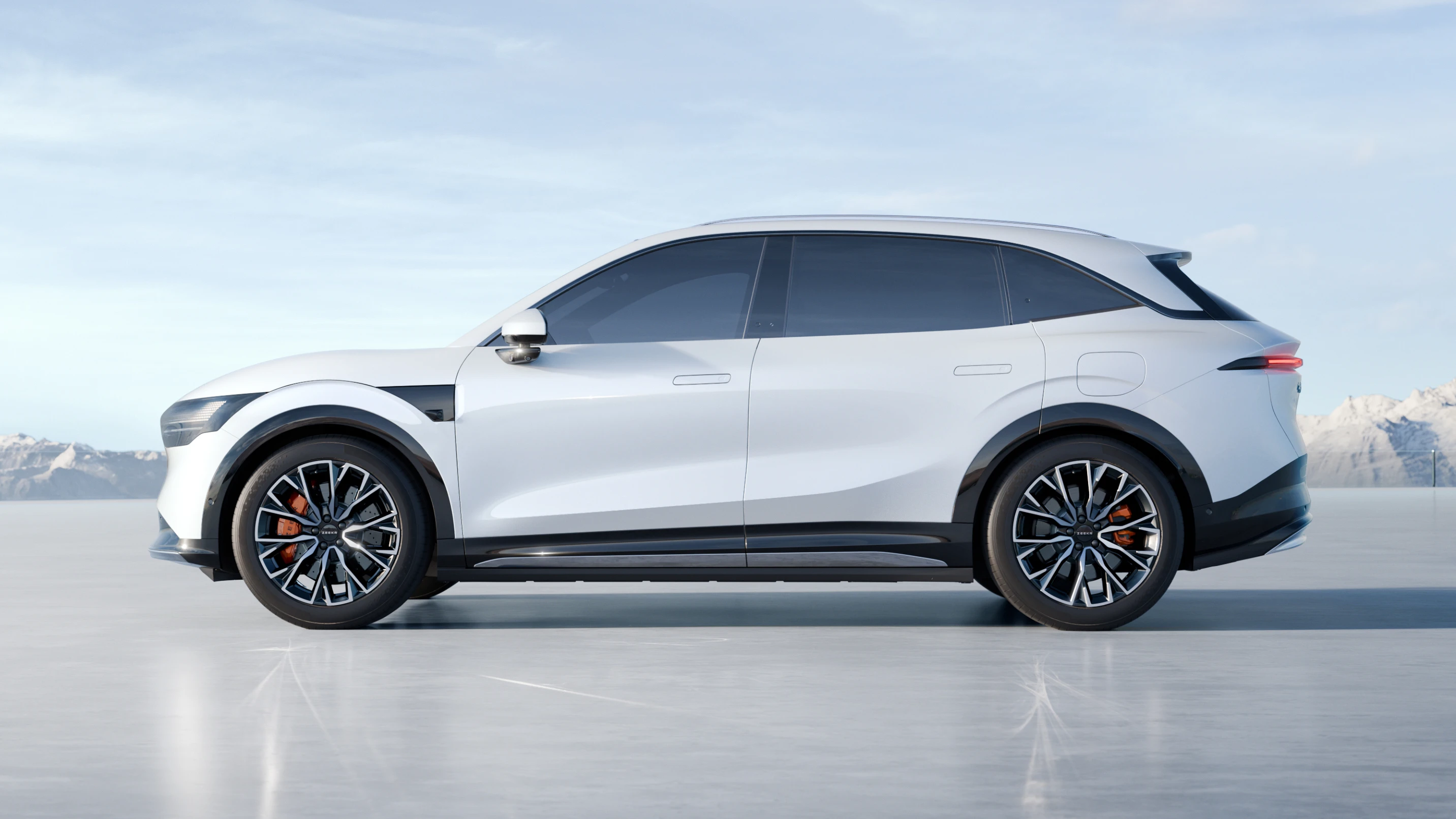 Zeekr 7X Long Range AWD exterior view