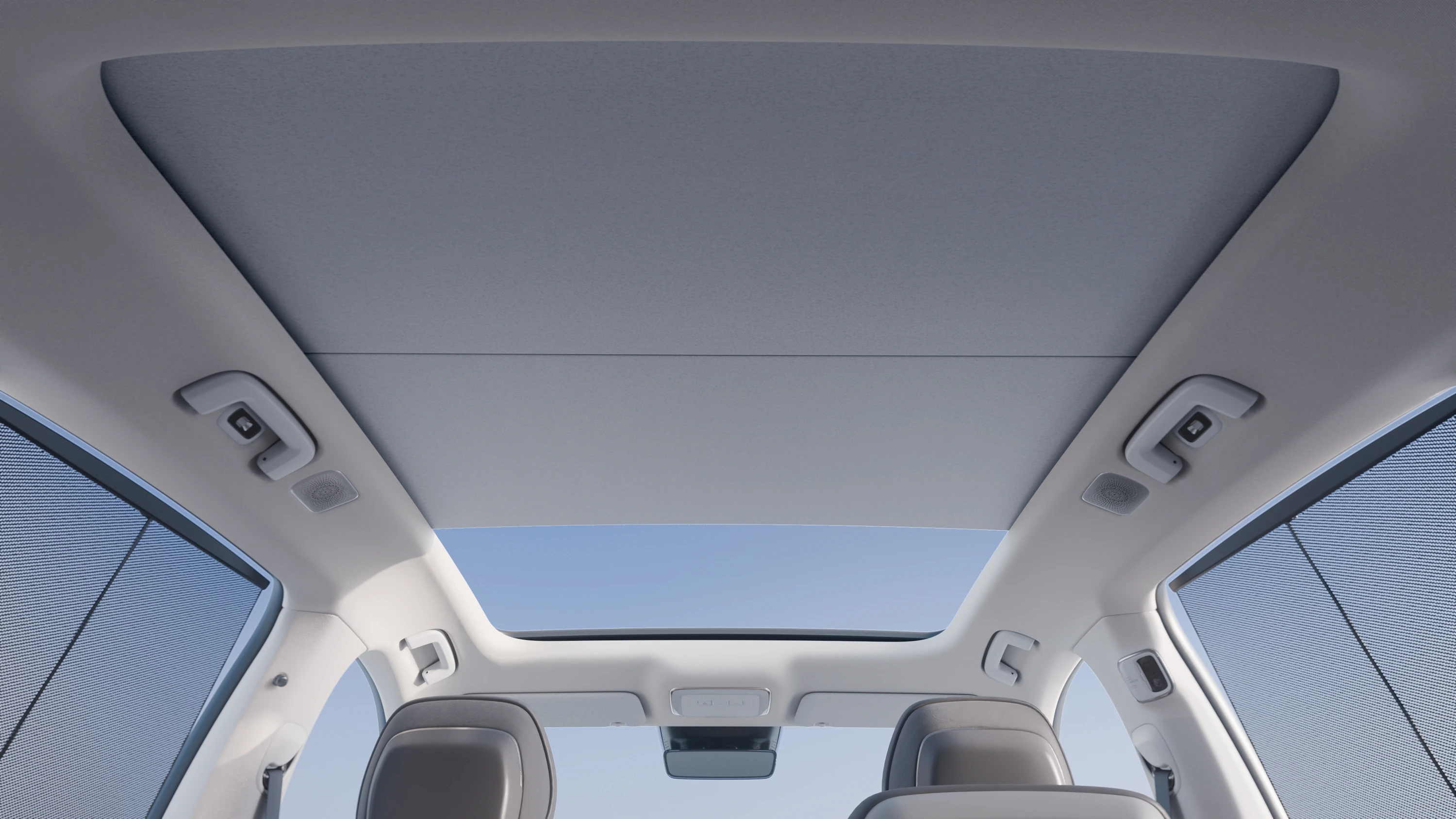 Zeekr 7X Long Range AWD roof view