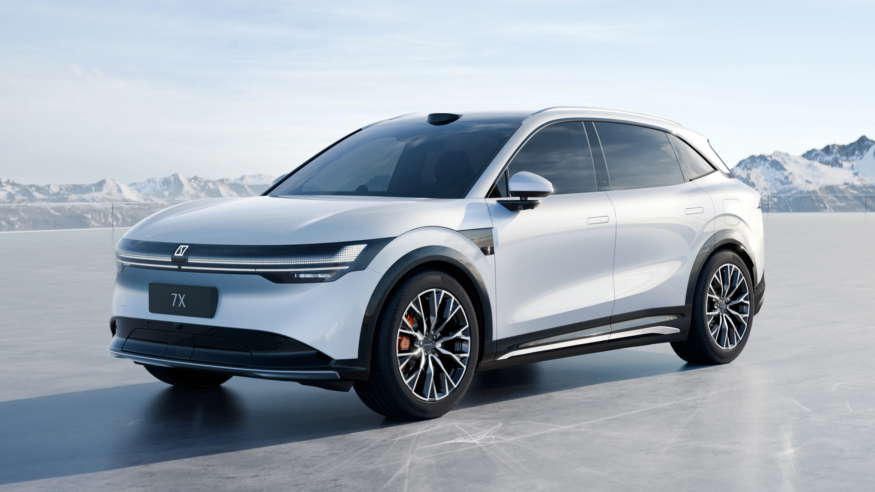 Zeekr 7X Long Range AWD exterior view