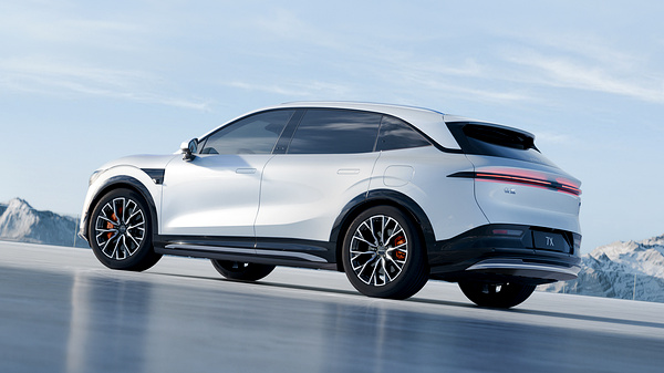 Zeekr 7X Long Range RWD exterior view