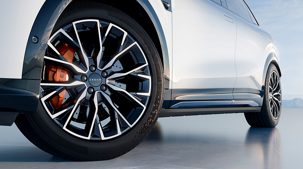 Zeekr 7X Long Range RWD wheels view