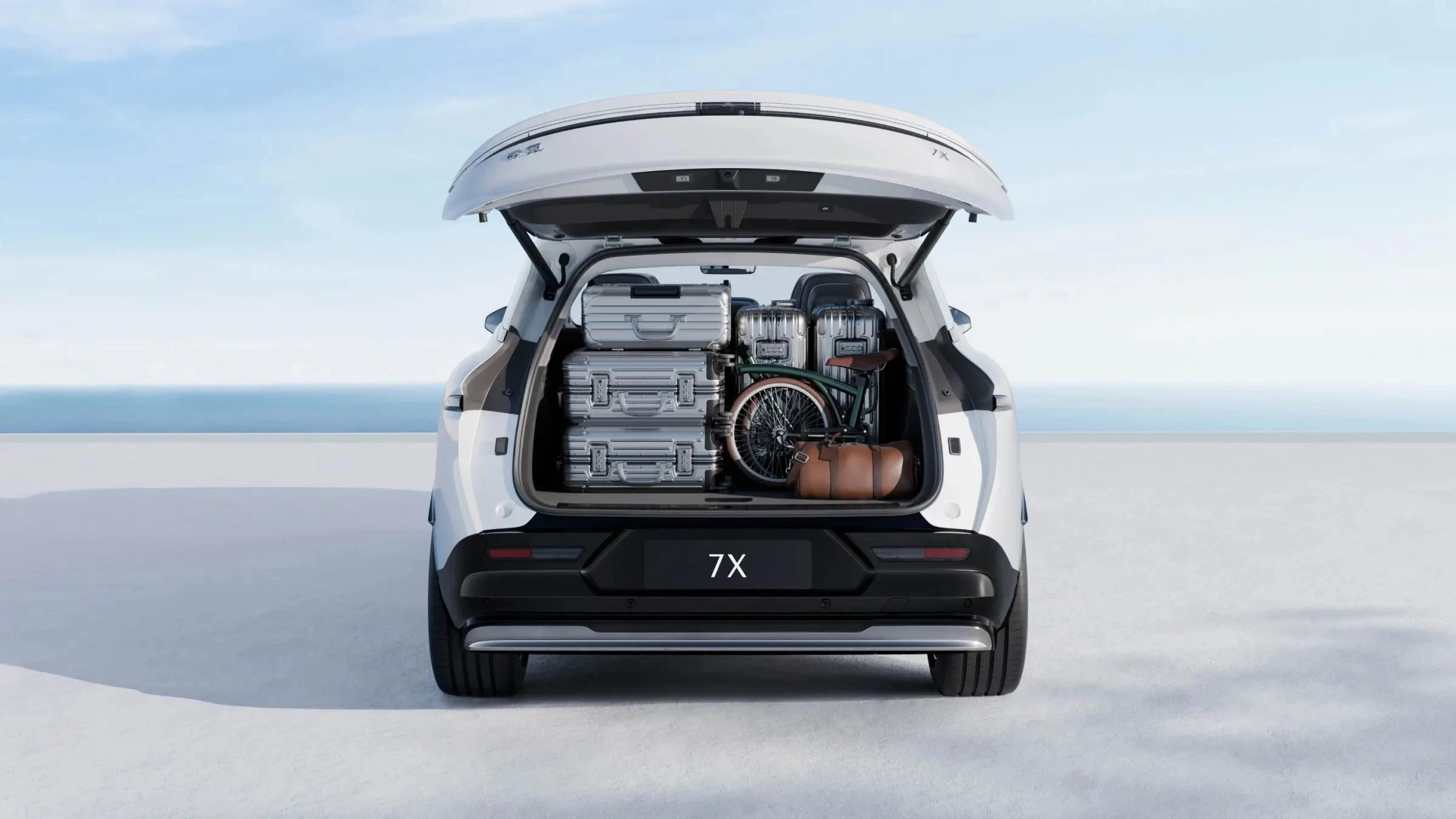 Zeekr 7X Standard Range RWD trunk view