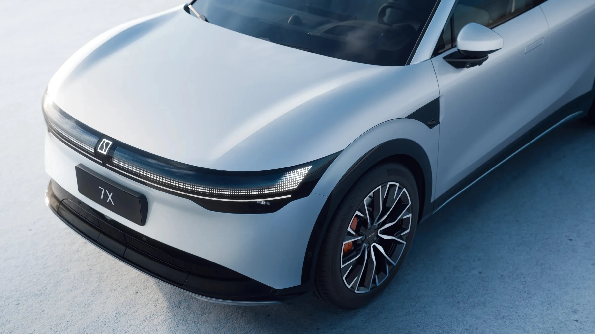 Zeekr 7X Standard Range RWD headlights view