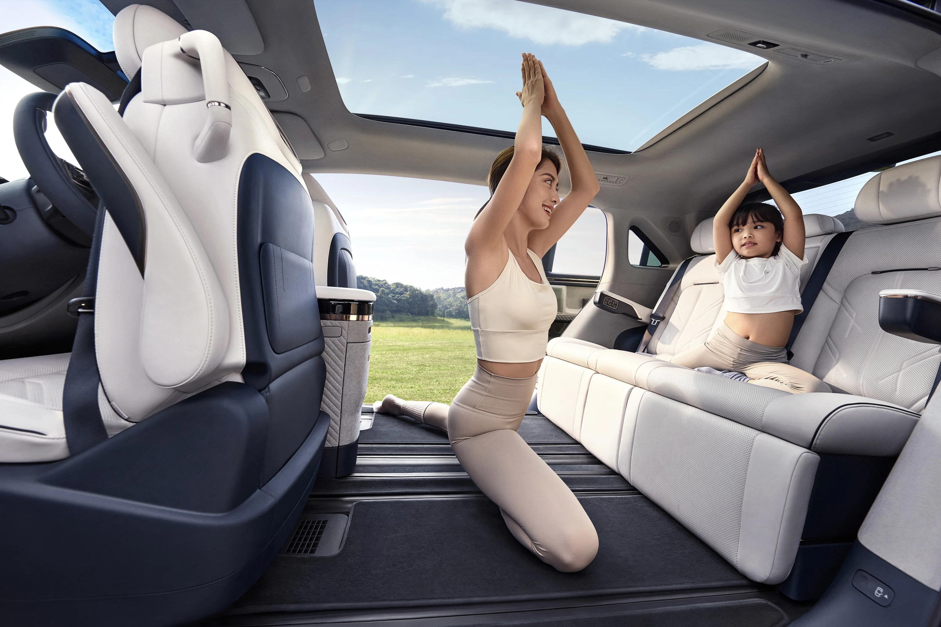 Zeekr MIX Standard Range RWD interior view