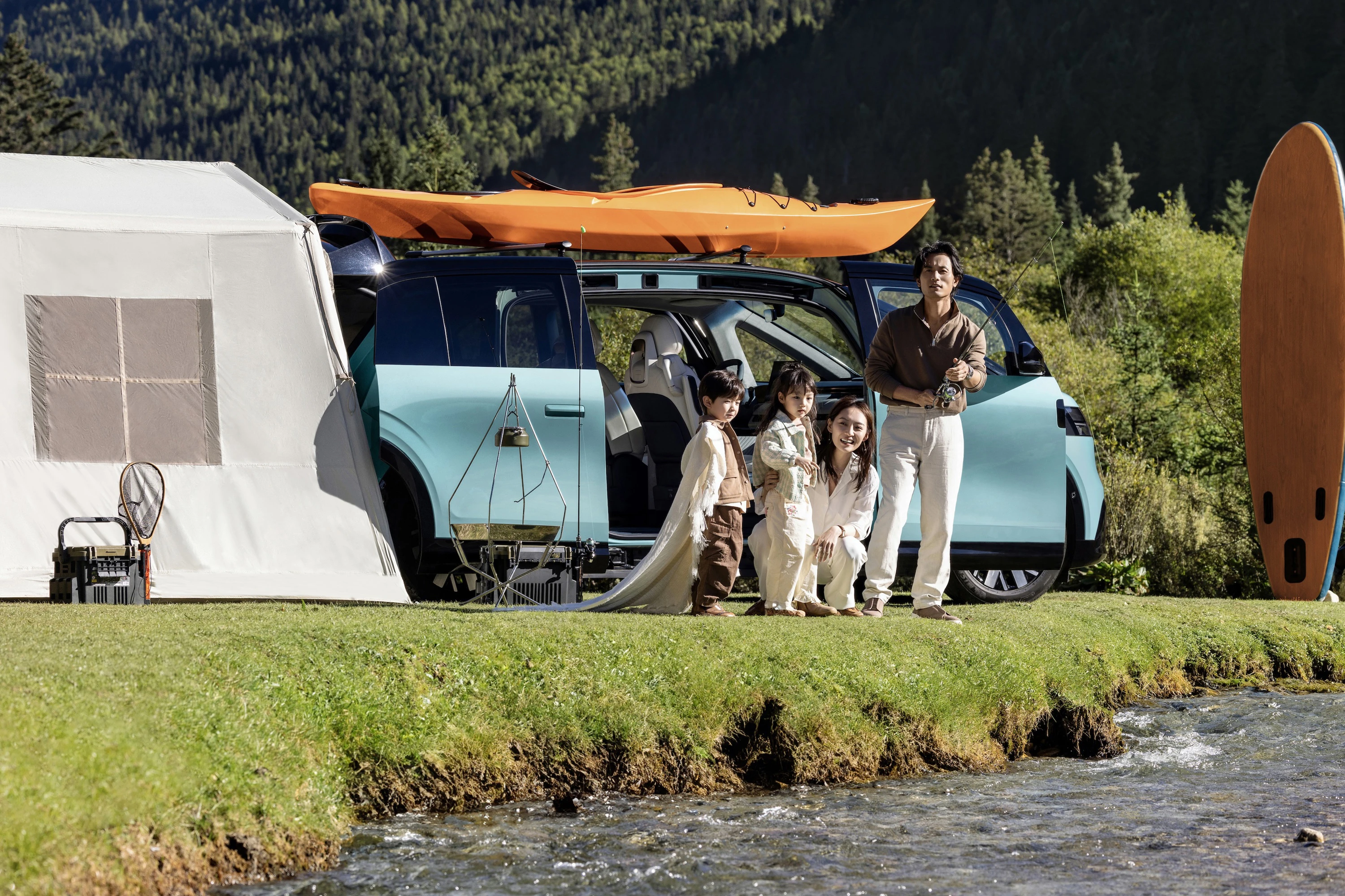 Zeekr MIX Standard Range RWD camping view